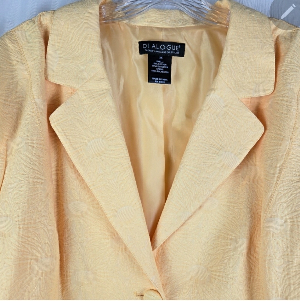 Dialogue Women's Cream Jacket, 3X